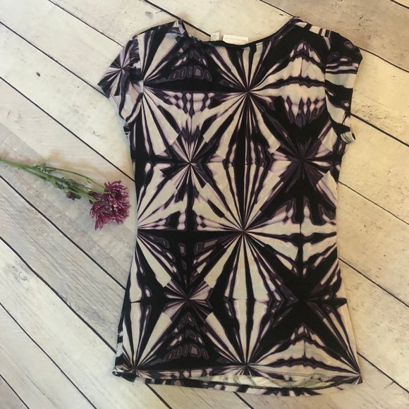 New York & Company Short Sleeve Top, Size M - Picture 2 of 5